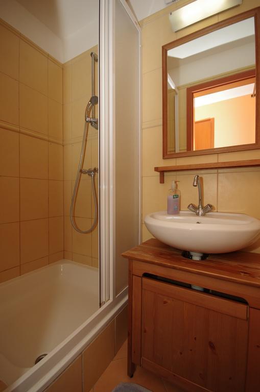 Vararok Apartman Gyula Exterior foto